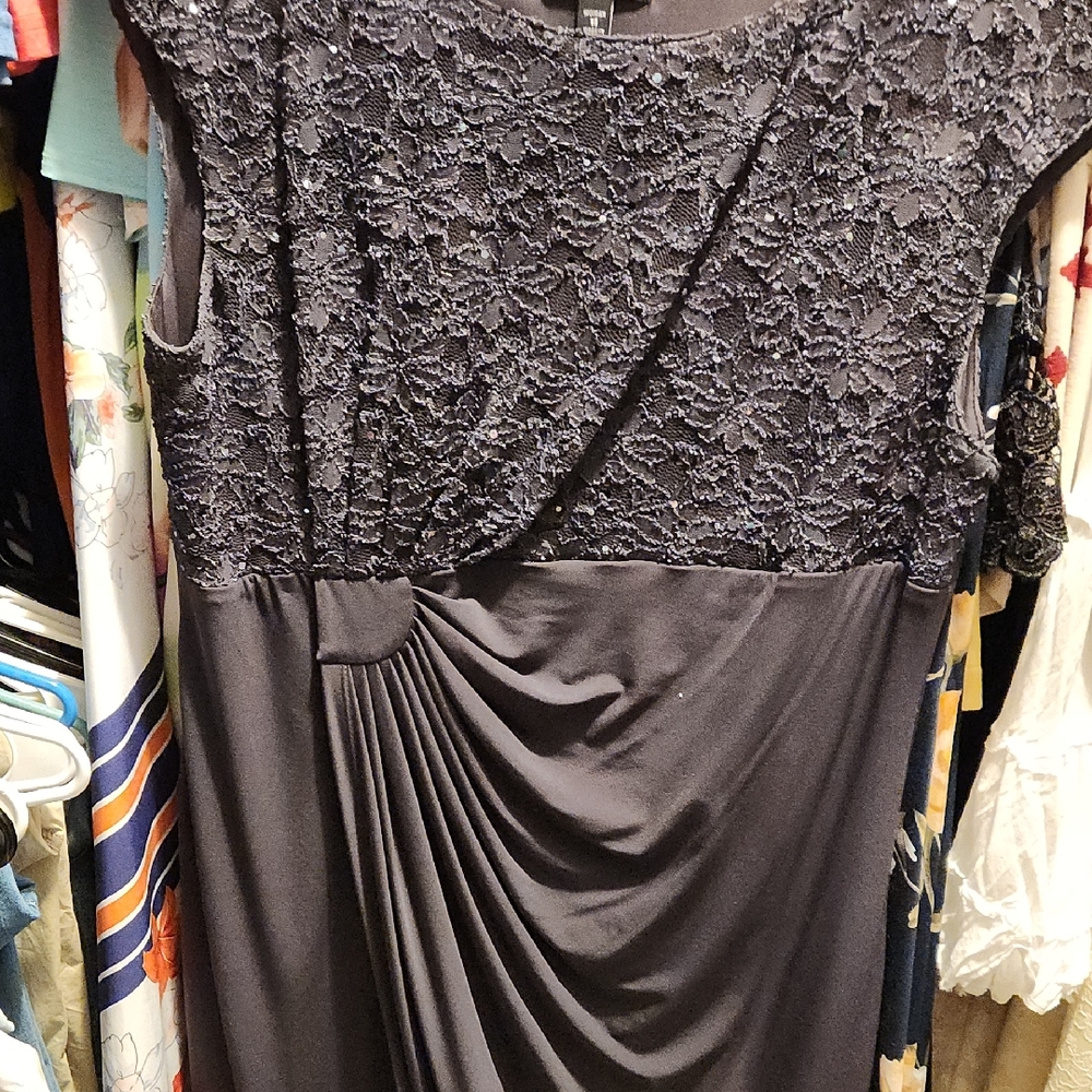 Dress Barn Black Sheath Midi Dress Crew Neck Short Sleeve